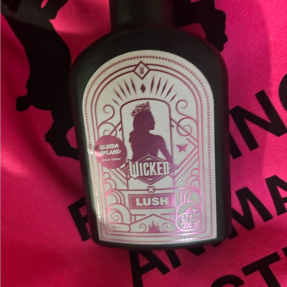 Lush Vibrant Pink Satin Robe - Picture 5 of 5